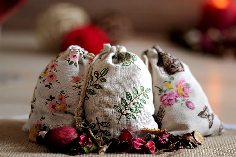 Platnena vrećica 100x140mm, više dizajna - 50 kom-