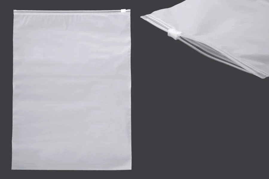 MAT poluprovidna plastična kesica 300x400mm sa patent zatvaranjem - 100 kom