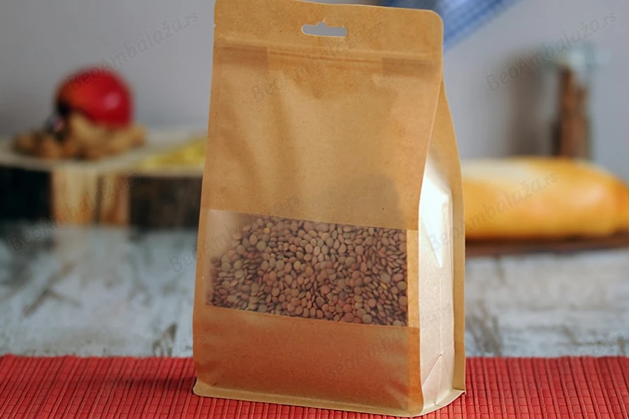 Kraft DoyPack kesice sa zip zatvaranjem, prozorom, Eurohole otvorom, unutrašnjom i spoljašnjom providnom oblogom i sa mogućnošću termo zatvaranja 160x80x260mm - 50kom-grupa_slika