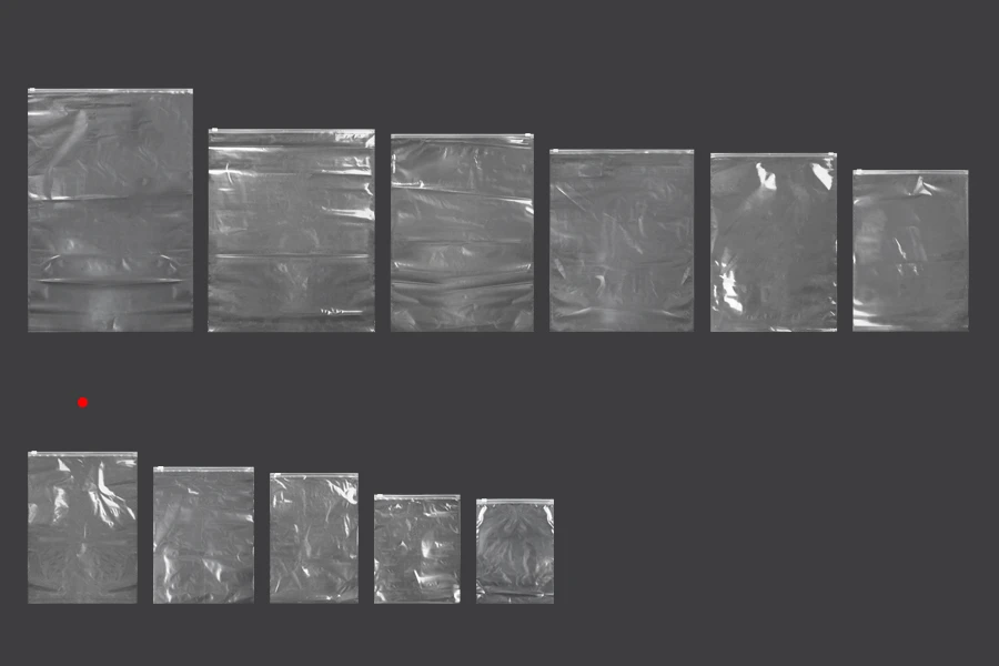 Providna plastična (PE) kesica 250x350mm sa patent zatvaranjem - 50 kom Providna plastična (PE) kesica 250x350mm sa patent zatvaranjem - 50 kom