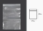 Plastična kesica 170x250mm, providna i sa belim zip zatvaračem - 100 kom Plastična kesica 170x250mm, providna i sa belim zip zatvaračem - 100 kom