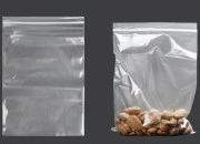 Plastična kesica 170x250mm, providna i sa belim zip zatvaračem - 100 kom Plastična kesica 170x250mm, providna i sa belim zip zatvaračem - 100 kom