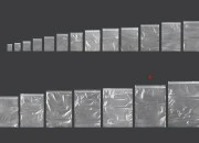 Plastična kesica 300x400mm, providna i sa belim zip zatvaračem - 100 kom Plastična kesica 300x400mm, providna i sa belim zip zatvaračem - 100 kom
