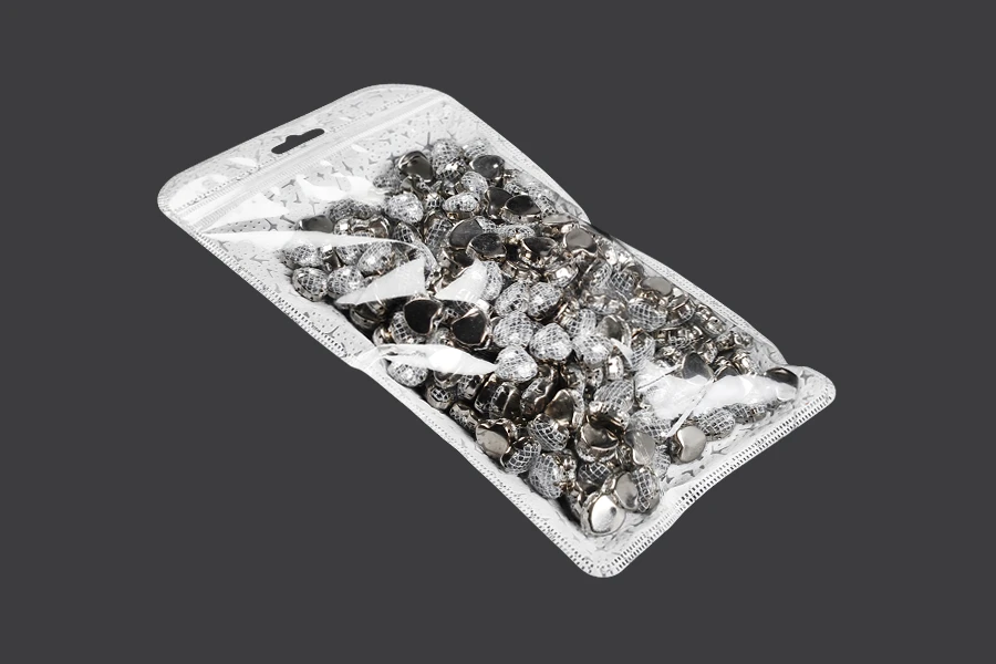 Kesica 135x245mm sa zip zatvaranjem, non woven zadnjom i providnom prednjom stranom i sa Eurohole otvorom - 50 kom