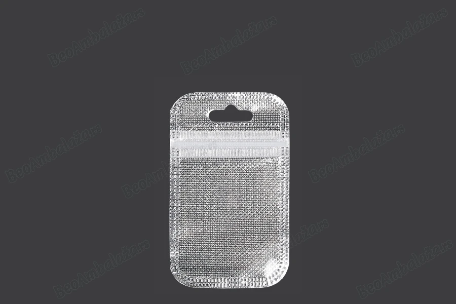 Kesica 55x90mm sa zip zatvaranjem, srebrnom non woven zadnjom i providnom prednjom stranom i sa Eurohole otvorom - 100 kom-slika_proizvoda