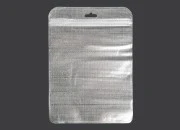 Kesica 160x220mm sa zip zatvaranjem, srebrnom non woven zadnjom i providnom prednjom stranom i sa Eurohole otvorom - 100 kom Kesica 160x220mm sa zip zatvaranjem, srebrnom non woven zadnjom i providnom prednjom stranom i sa Eurohole otvorom - 100 kom