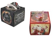 Božićna kartonska poklon kutijica 150x150x130 mm sa prozorom i drškom  - 10 kom-slika_proizvoda