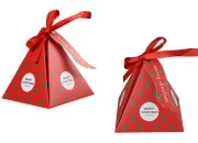 Božićna kartonska poklon kutija 80x80x92 mm u obliku piramide, sa ukrasnom trakom i karticom - 10 kom-slika_proizvoda