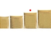 Zlatna sjajna koverta sa pucketavom folijom 16x22,5cm - 10 kom Zlatna sjajna koverta sa pucketavom folijom 16x22,5cm - 10 kom