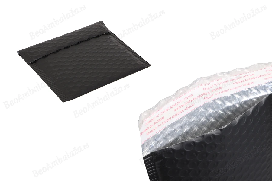 Crna mat koverta sa pucketavom folijom 13x13cm - 10 kom-slika_proizvoda