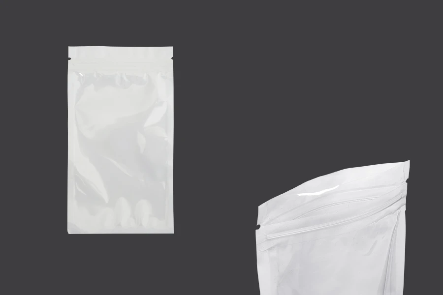 Plastična zip kesica 90x160mm sa belom zadnjom i providnom prednjom stranom - 100 kom Plastična zip kesica 90x160mm sa belom zadnjom i providnom prednjom stranom - 100 kom