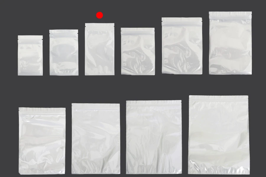 Plastična zip kesica 90x160mm sa belom zadnjom i providnom prednjom stranom - 100 kom Plastična zip kesica 90x160mm sa belom zadnjom i providnom prednjom stranom - 100 kom