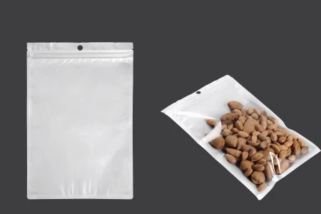 Plastična zip kesica 160x240mm sa belom zadnjom i providnom prednjom stranom i rupom za kačenje - 100 kom-1