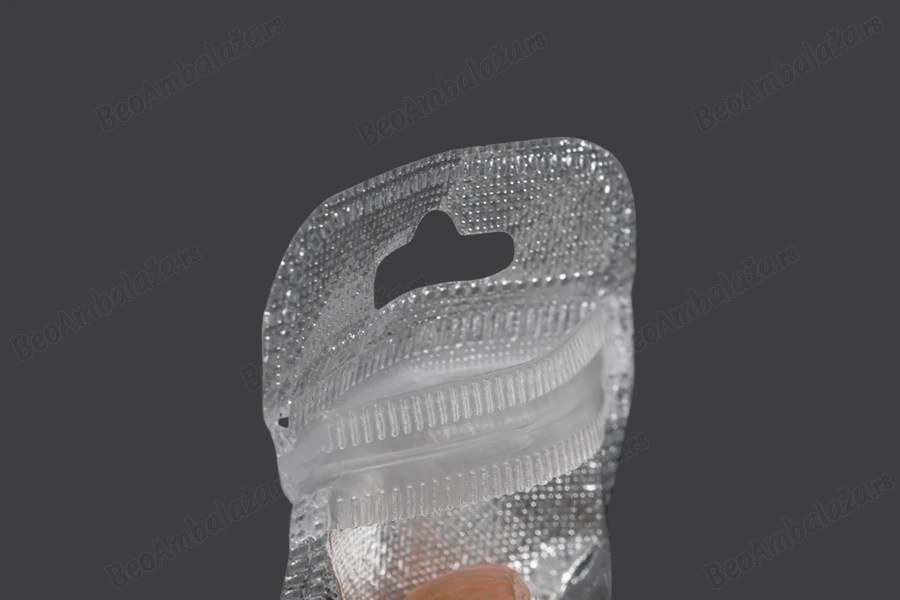Kesica 55x90mm sa zip zatvaranjem, srebrnom non woven zadnjom i providnom prednjom stranom i sa Eurohole otvorom - 100 kom-grupa_slika