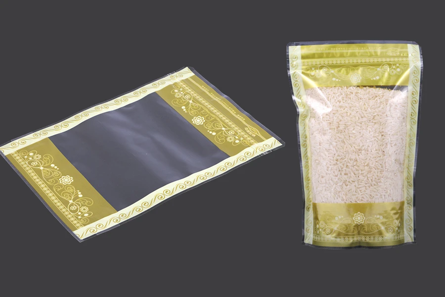 Providna DoyPack kesica sa zip zatvaranjem, zlatnim detaljima i sa mogućnošću termo lepljenja 160x40x240mm - 50kom Providna DoyPack kesica sa zip zatvaranjem, zlatnim detaljima i sa mogućnošću termo lepljenja 160x40x240mm - 50kom