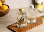 Staklena okrugla providna flašica 200mL, PP28 Staklena okrugla providna flašica 200mL, PP28