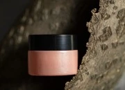 Plastični crni MAT zatvarač sa unutrašnjom zaptivkom-grupa_slika