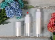 Airless bočica 30mL za kreme, plastična sa spoljašnjom akrilnom futrolom