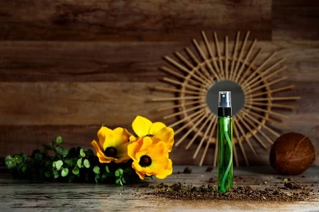 Staklena bočica 50mL sa crnim plastičnim sprejom-5