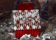 Božićna poklon kutijica sa drškom 120x100x140 mm raznih boja - 25 kom-grupa_slika