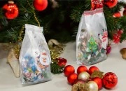 Plastične kesice 85x65x225 mm sa Božićnim motivima i mogućnošću termo zatvaranja - 50 kom Plastične kesice 85x65x225 mm sa Božićnim motivima i mogućnošću termo zatvaranja - 50 kom