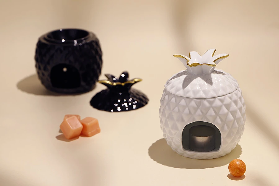 Keramički osveživač prostora za svećice i aromatična ulja u obliku ananasa-grupa_slika