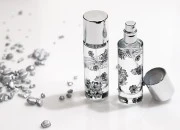 Staklena bočica za parfem 30mL sa srebrnim sprejom i zatvaračem PP18
