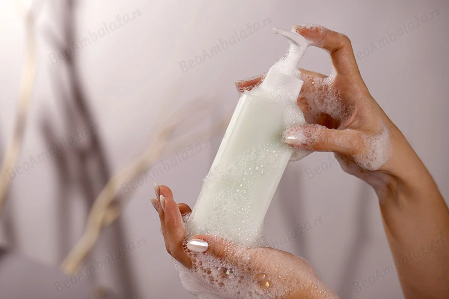 Plastična poluprovidna četvrtasta flaša 300 mL, 28/410-grupa_slika