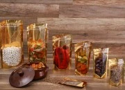 Aluminijumske DoyPack kesice sa zip zatvaranjem, zlatnom zadnjom i transparentnom prednjom stranom, ovalnim dnom i sa mogućnošću termo lepljenja 150x40x230 mm – 100kom Aluminijumske DoyPack kesice sa zip zatvaranjem, zlatnom zadnjom i transparentnom prednjom stranom, ovalnim dnom i sa mogućnošću termo lepljenja 150x40x230 mm – 100kom