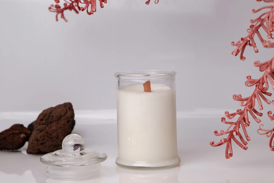 Staklena okrugla tegla 150mL sa staklenim poklopcem i hermetičkim zatvaranjem-grupa_slika