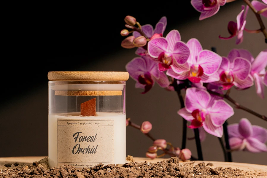 Forest Orchid - Aromatična sveća od sojinog voska sa drvenim fitiljem (110gr)-dimenzije_slike