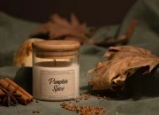 Pumpkin spice - Aromatična sveća od sojinog voska sa drvenim fitiljem (110gr)-