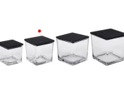 Staklena ukrasna četvrtasta tegla 320 ml 80x80x80 mm sa drvenim zatvaračem za sveće-grupa_slika