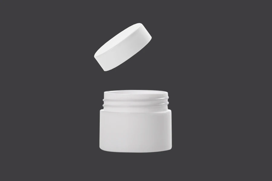 Plastična bela kutijca 10mL sa duplim dnom, međupoklopcem i zatvaračem - 12 kom Plastična bela kutijca 10mL sa duplim dnom, međupoklopcem i zatvaračem - 12 kom