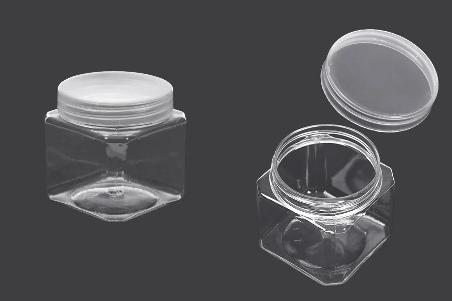 Providna plastična (PET) kutijica 115mL sa zatvaračem - 12 kom Providna plastična (PET) kutijica 115mL sa zatvaračem - 12 kom