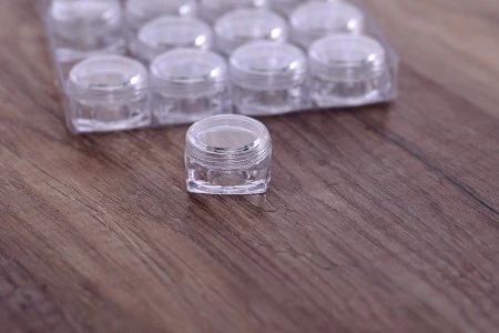 Akrilna četvrtasta kutijica 5mL za kreme sa providnim zatvaračem - 12 kom-2