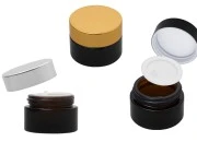 Staklena teglica 15mL u karamel boji, sa plastičnim međupoklopcem i unutrašnjom zaptivkom na zatvaraču Staklena teglica 15mL u karamel boji, sa plastičnim međupoklopcem i unutrašnjom zaptivkom na zatvaraču