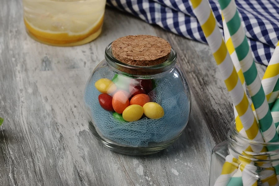 Staklena okrugla tegla 110mL sa konusnim plutanim čepom-grupa_slika