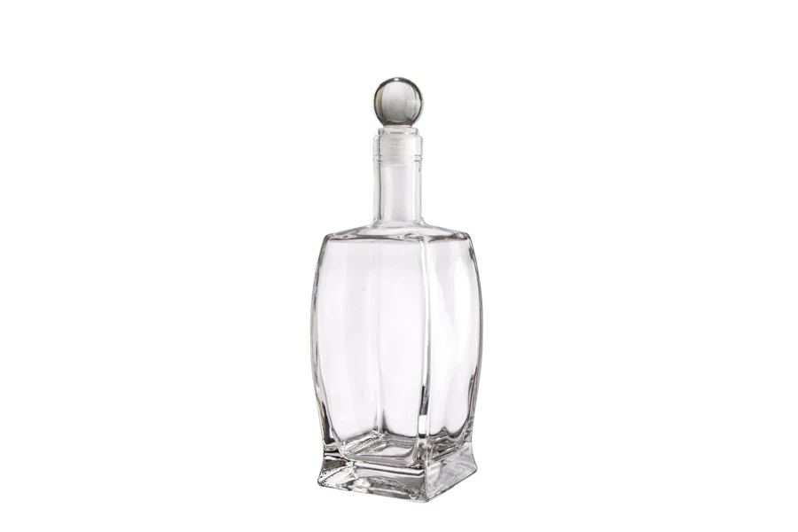 Lepa staklena četvrtasta flaša 500mL, F19 Lepa staklena četvrtasta flaša 500mL, F19