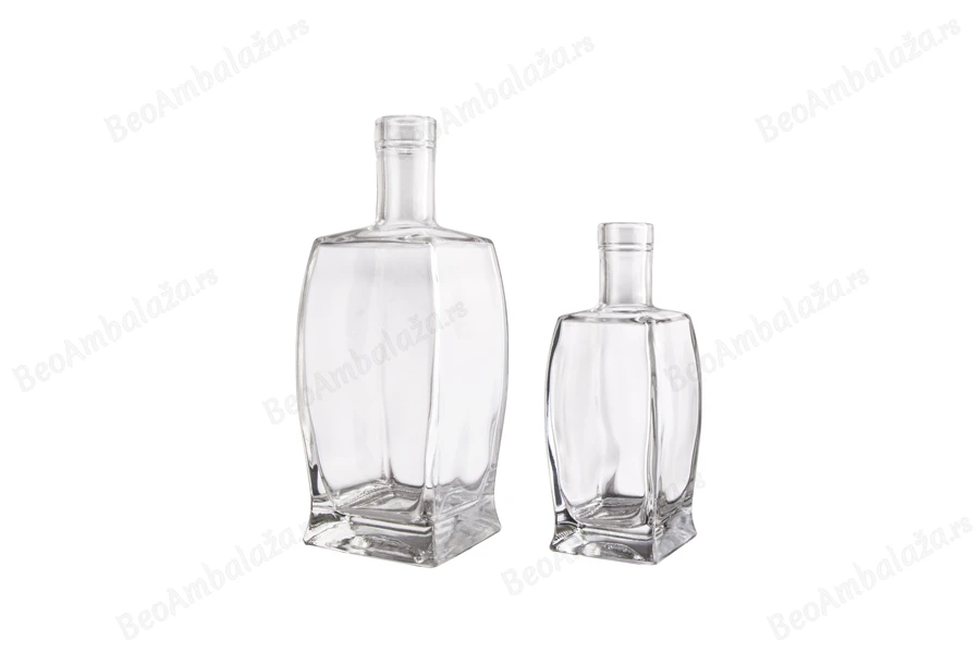 Lepa staklena četvrtasta flaša 500mL, F19-grupa_slika