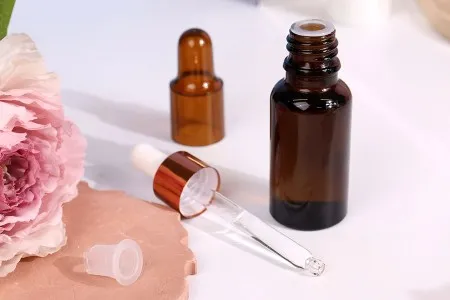 Braon staklena bočica za etarska ulja 30mL, sa grlom PP18 - bez zatvarača-3