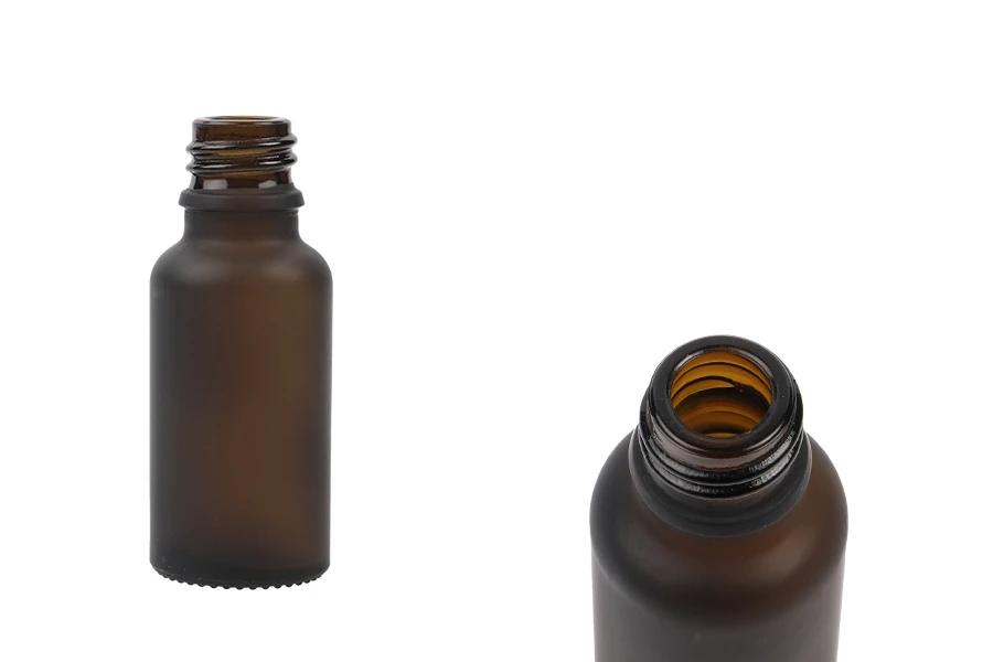 Braon staklena bočica od peskiranog stakla za etarska ulja 20mL, sa grlom PP18 - bez zatvarača Braon staklena bočica od peskiranog stakla za etarska ulja 20mL, sa grlom PP18 - bez zatvarača