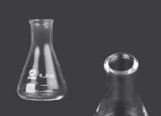 Staklena posuda (Erlenmeyer) 10 ml sa mernim oznakama