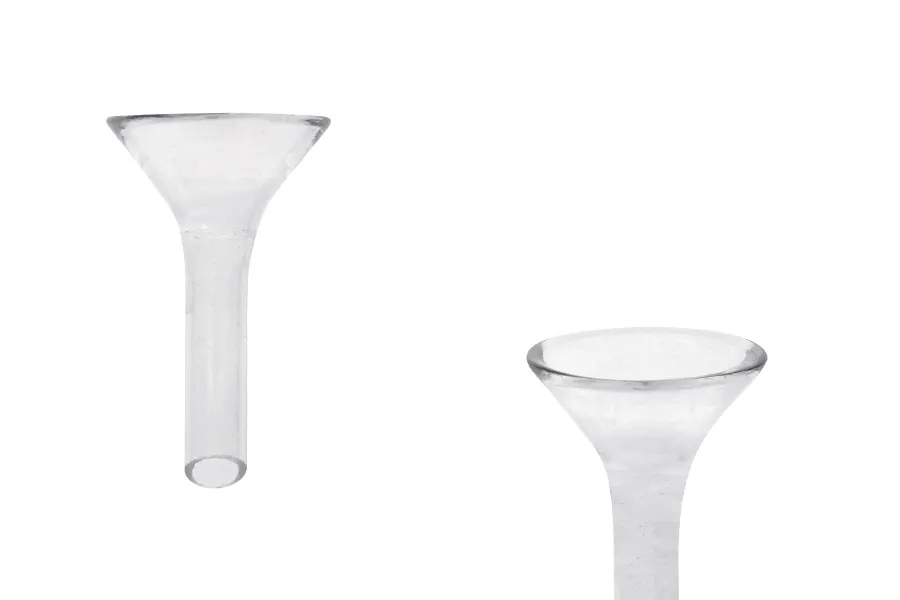 Stakleni levak prečnika 30 mm (prečnik cevčice 8 mm) Stakleni levak prečnika 30 mm (prečnik cevčice 8 mm)