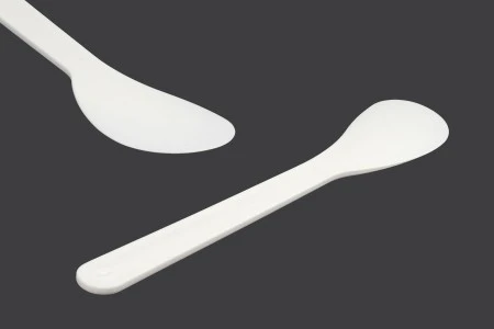 Plastična spatula za kreme (PE) 133mm u beloj boji - 24 kom-1