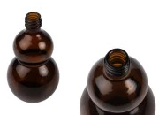 Staklena zaobljena braon bočica 100mL, za etarsko ulje (PP18) Staklena zaobljena braon bočica 100mL, za etarsko ulje (PP18)