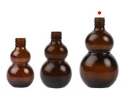 Staklena zaobljena braon bočica 100mL, za etarsko ulje (PP18) Staklena zaobljena braon bočica 100mL, za etarsko ulje (PP18)