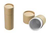 Cilindrična braon kartonska kutijica 59,6x165 mm za bočice (bela iznutra) - 12 kom Cilindrična braon kartonska kutijica 59,6x165 mm za bočice (bela iznutra) - 12 kom