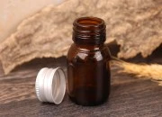 Staklena braon bočica 30mL (PP28) Staklena braon bočica 30mL (PP28)-grupa_slika