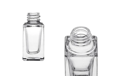 Četvrtasta staklena bočica 10mL sa grlom PP18-1
